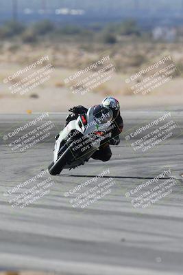 media/Nov-30-2025-TrackXperience (Sun) [[c0061d280f]]/3-Level 1/Session 4 (Turn 11)/